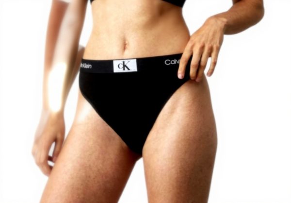 Slip brésilien Calvin Klein taille haute femme noir confort