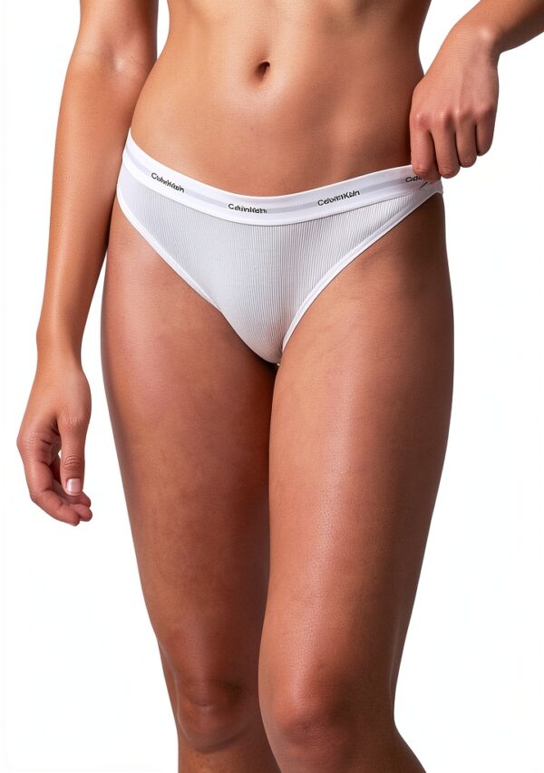 Slip Calvin Klein femme coton élasthanne confortable taille-0